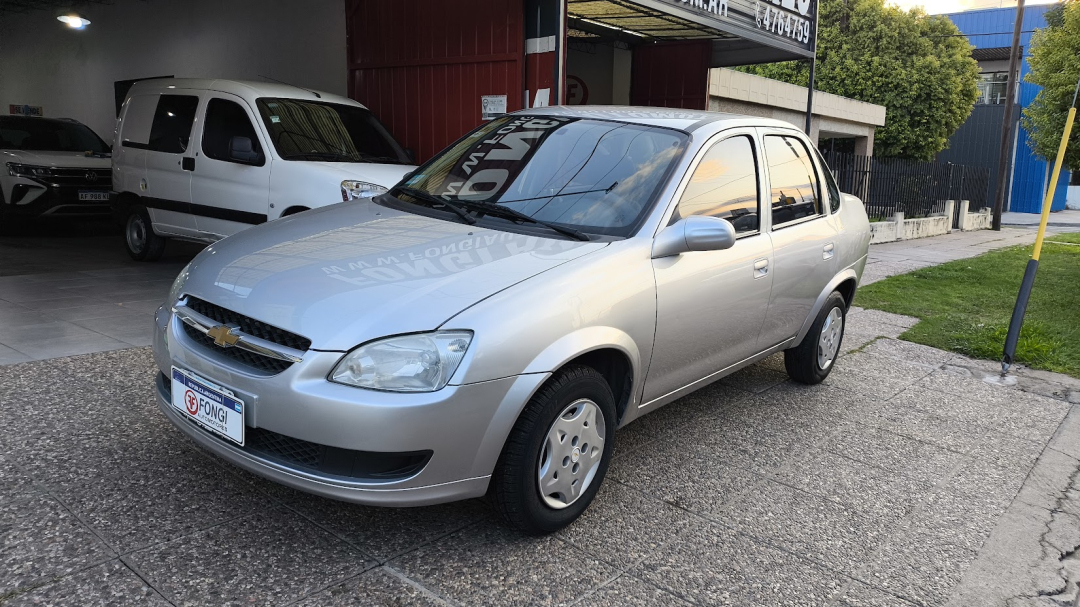 Chevrolet Classic 1.4 LS 2015