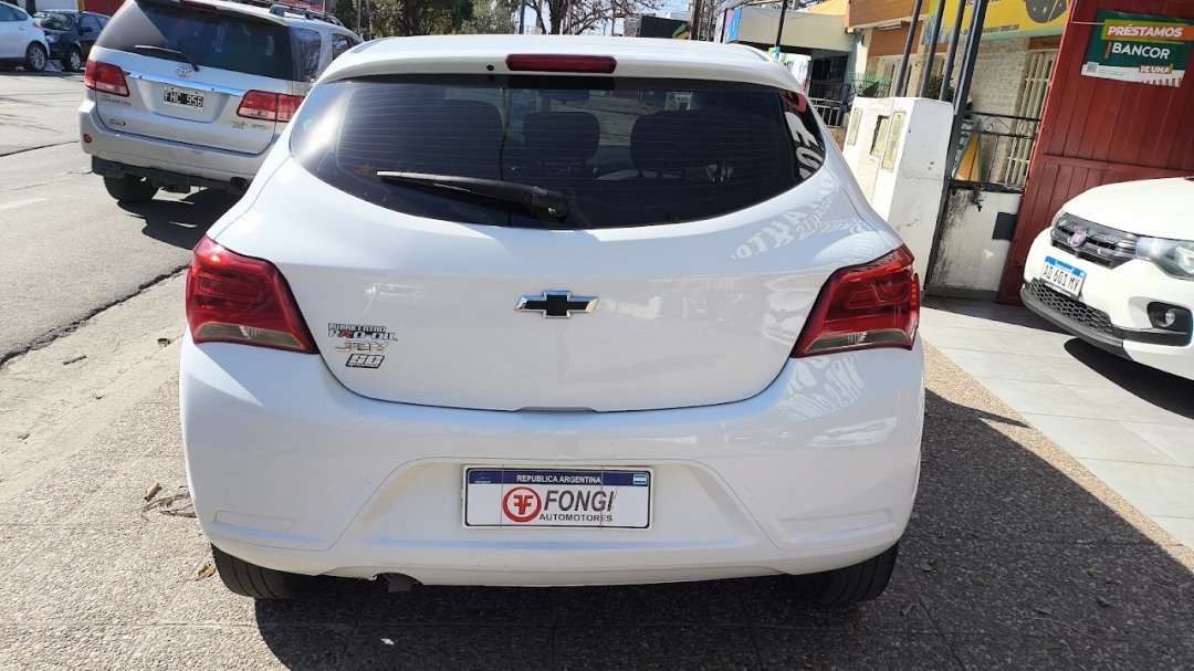 Chevrolet Onix 1.4 Joy Black 2019